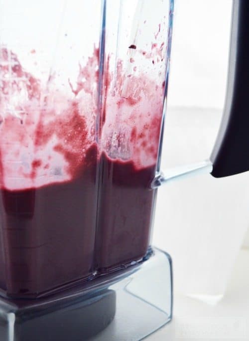 Blended Beet Berry Smoothie
