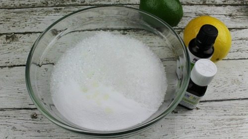 Homemade Bath Salts like our Lemon Lime Homemade Bath Salts are a great frugal way for Mom to pamper herself! They are easy to make and smell amazing!