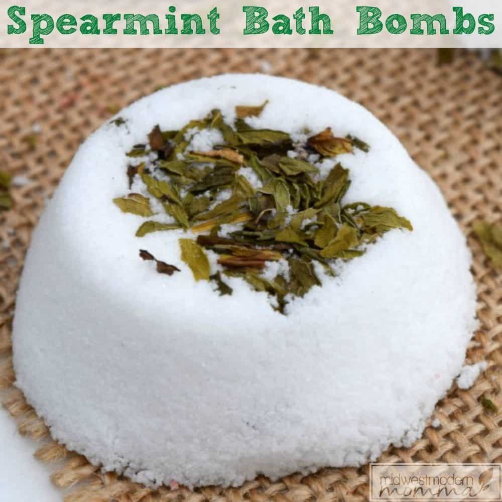 Spearmint DIY Bath Bombs