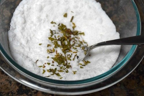 Homemade Spearmint Bath Bombs with spearmint leaves