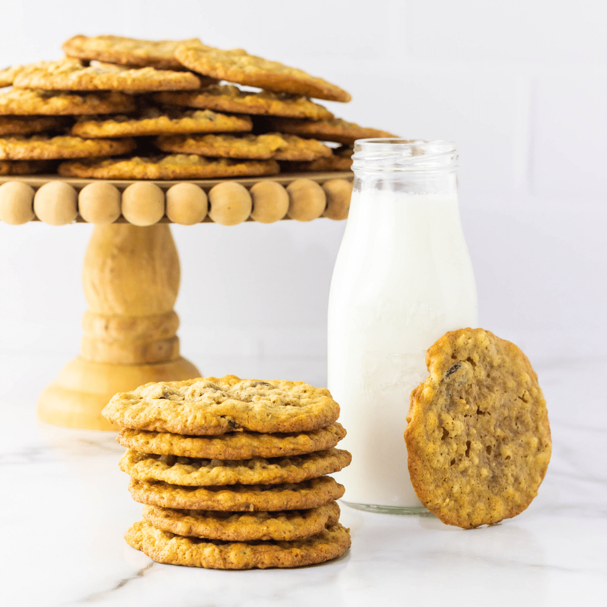 The Best Old-Fashioned Oatmeal Raisin Cookies