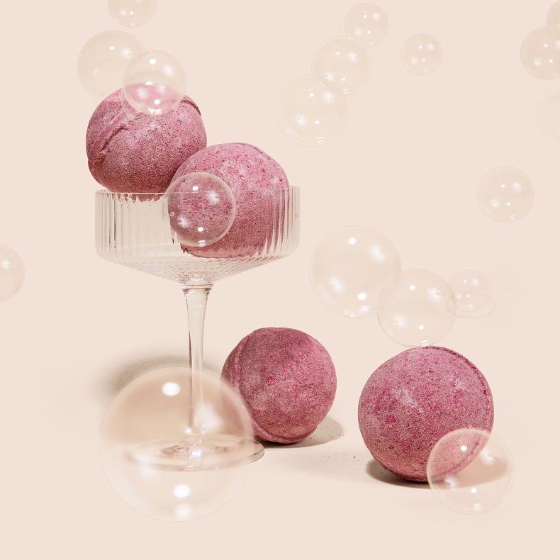 Image for Merlot Wine Fizzy CBD Bath Bomb
